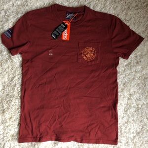 men’s red superdry tee